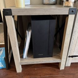 End Table/ Night Stand 