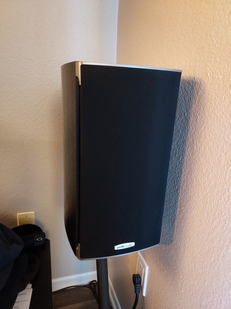 Polk Audio Center Channel And Bookshelf Speakers