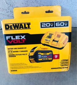 DEWALT 20V/60V MAX FLEXVOLT Lithium-Ion 9.0Ah Battery and Charger Starter Kit