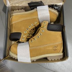 Brand New Wheat Timberland Boots