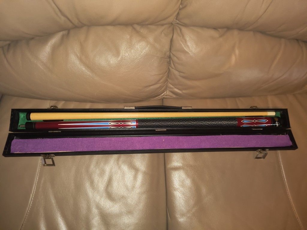 Pool Cue and Case