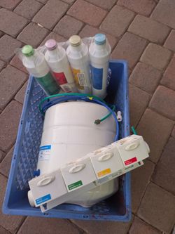 Water filter with brand new filter carthridges