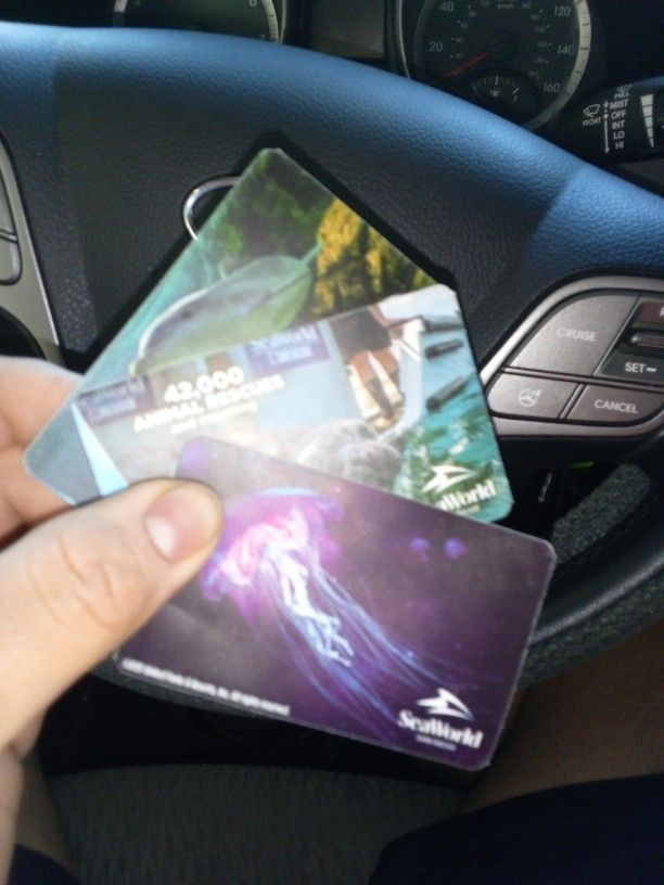 Hollow Scream Tickets 2025