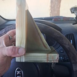 Onyx Of Pakistan Book Holder