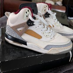 Jordans Spike.  6Y