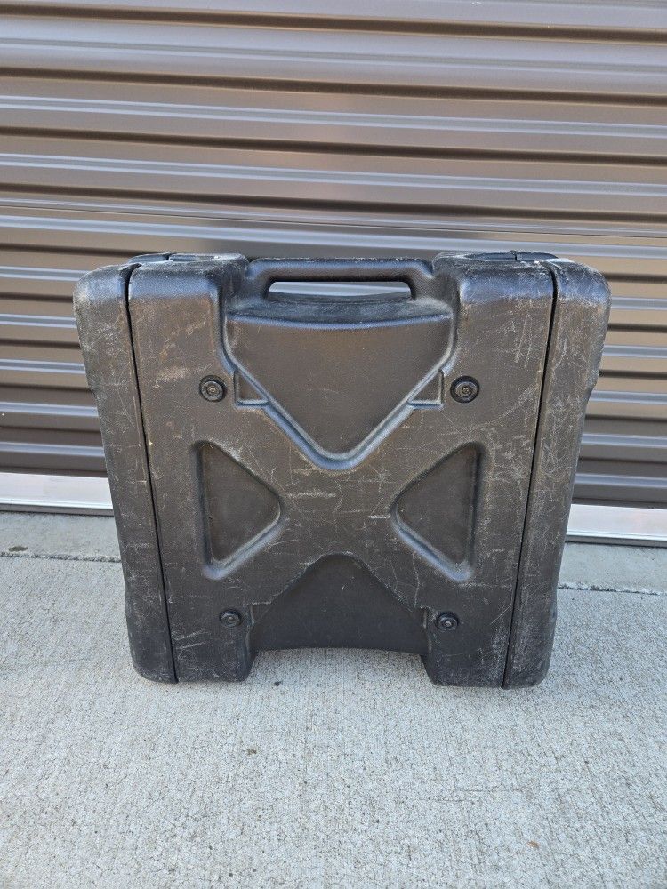 SKB Deep rSeries Shock Rack Case 1SKB-R904U20