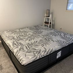 King Sealy Mattress and Frame