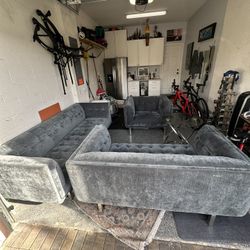 Living Room Great condition like new