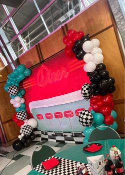 Balloon Arch Set Up