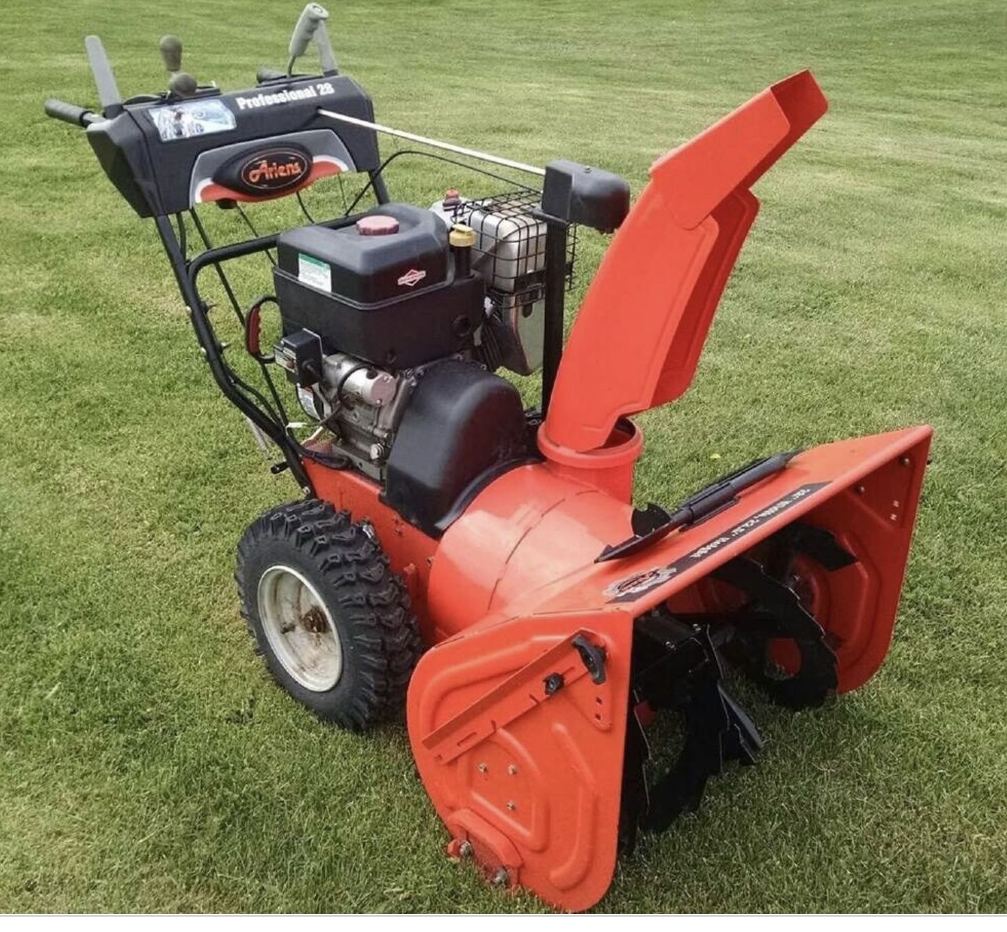Ariens 926038 Professional Snow Blower