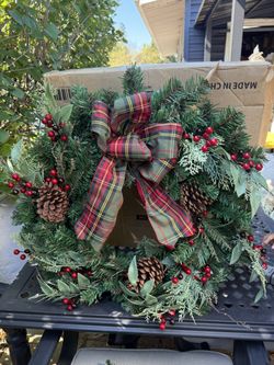 30 in. Green battery-operated prelit LED Artificial Christmas Wreath with Christmas Woods