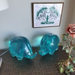 Jonathan Adler Acrylic Elephants (2)