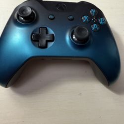 Xbox One Wireless Controller Ocean Shadow Special Edition Includes Rechargeable Battery 