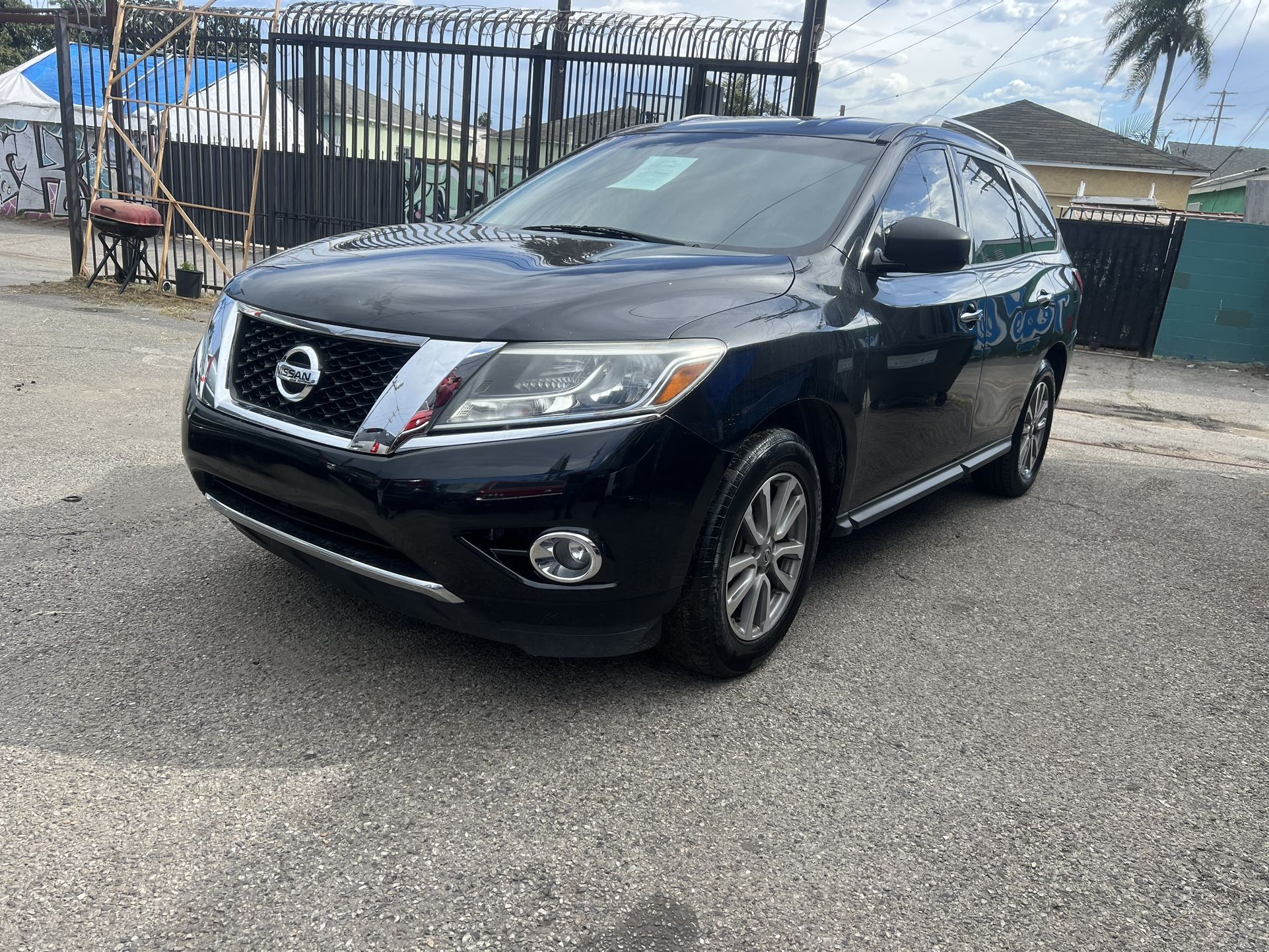 2016 Nissan Pathf 