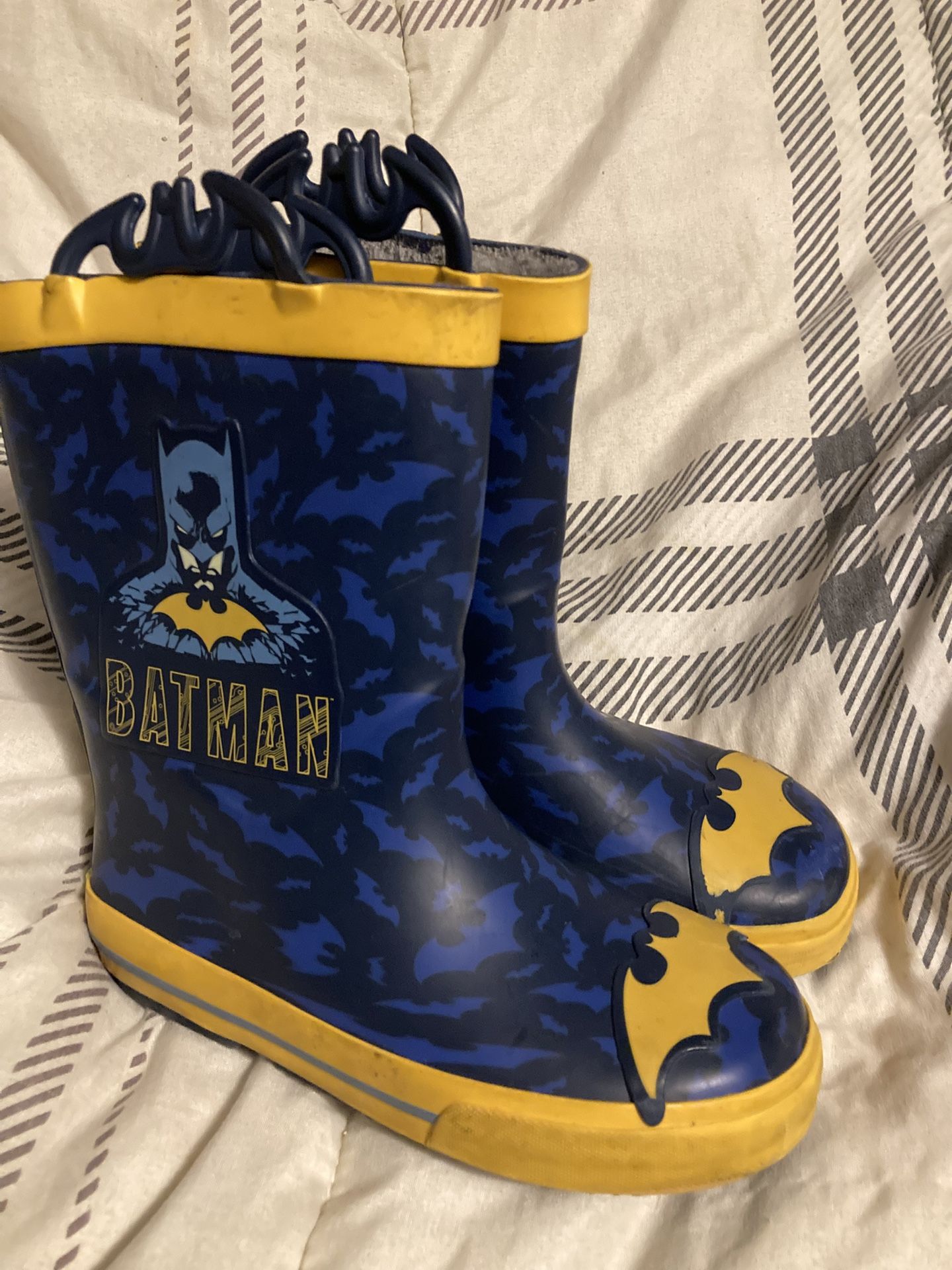 Little Kids Batman Rain Boots ( Size 11/12 )