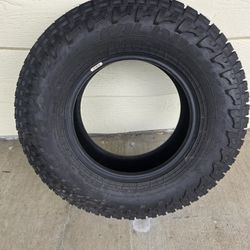 Falken atw3 235/75R15