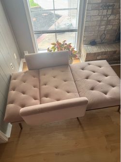 Blush Pink Velvet Lounge Chaise