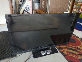 Insignia 42 inch Color TV