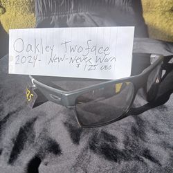 New Oakley Twoface 2024