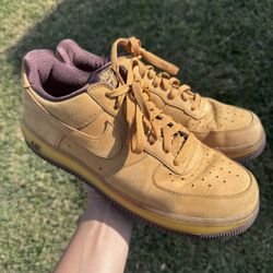 Men’s Nike Air Force 1 Low Wheat Suede Shoes Size 10.5