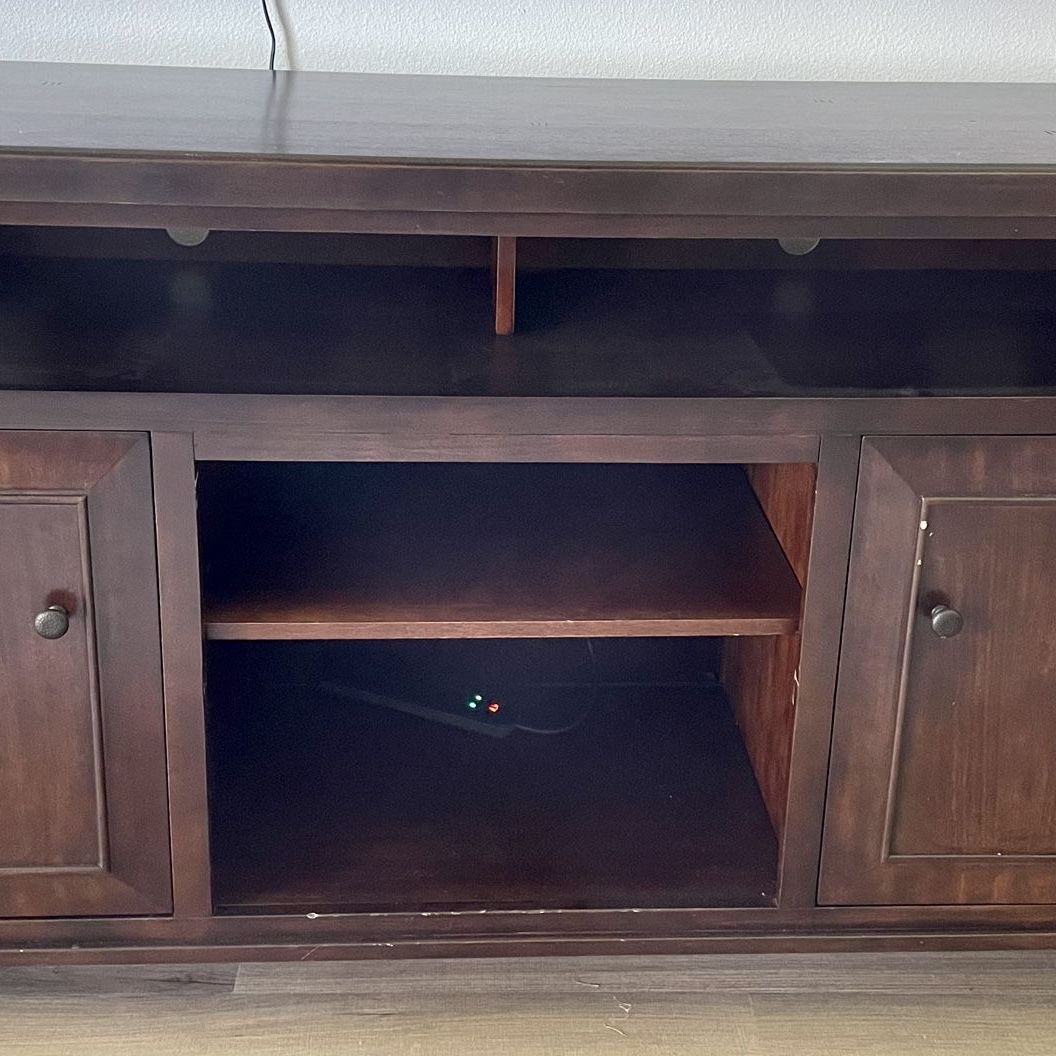 TV Stand/Buffet/Sideboard