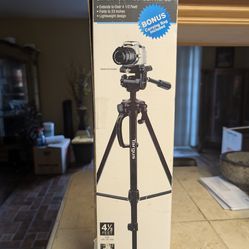 Tarqus 58" Camera & Camcorder Tripod