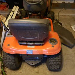 Husqvarna Tractor, Lawn Mower, Weed Water