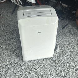 Portable AC unit