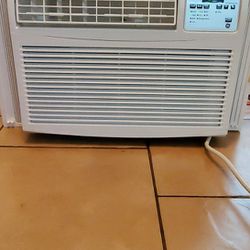 Air conditioner GE 10,000 Btu