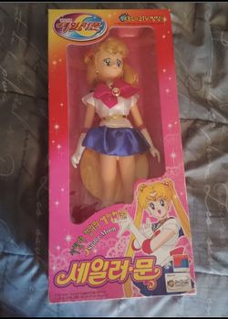 1992 Vintage Naoko  Takeuchi  Sailor moon Doll