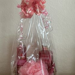Mothers Day Strawberry Pound cake Scent Gift Set