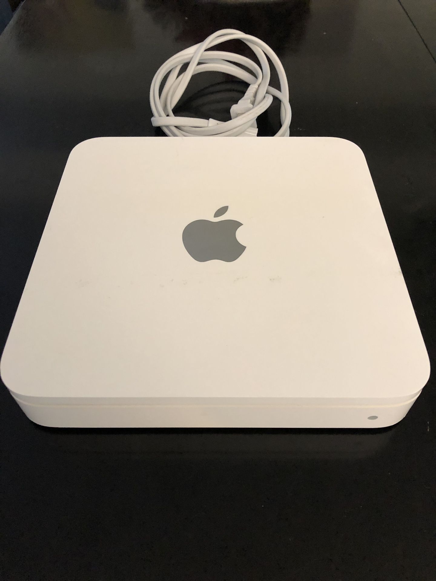 Apple Time Capsule (1TB)