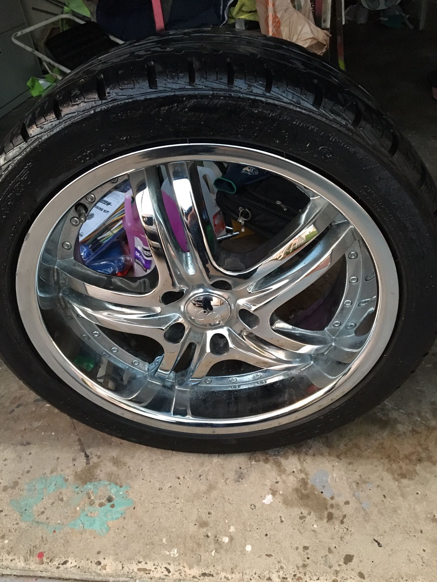 U2 chrome rims. 245/40 18 tires. 5x112 bolt pattern