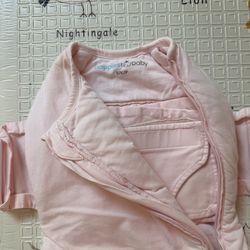 SNOO Sleep Sack Comforter Swaddle Specific for SNOO Bassinet Happiest Baby Size Small Barely Used Great Condition