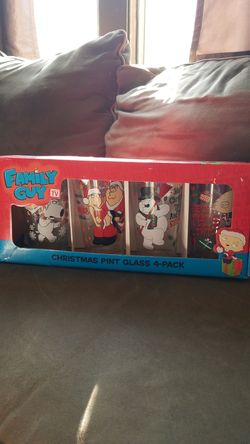 Family Guy Christmas drinking glass