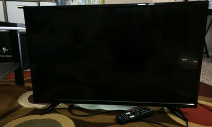 Insignia flatscreen 32inch