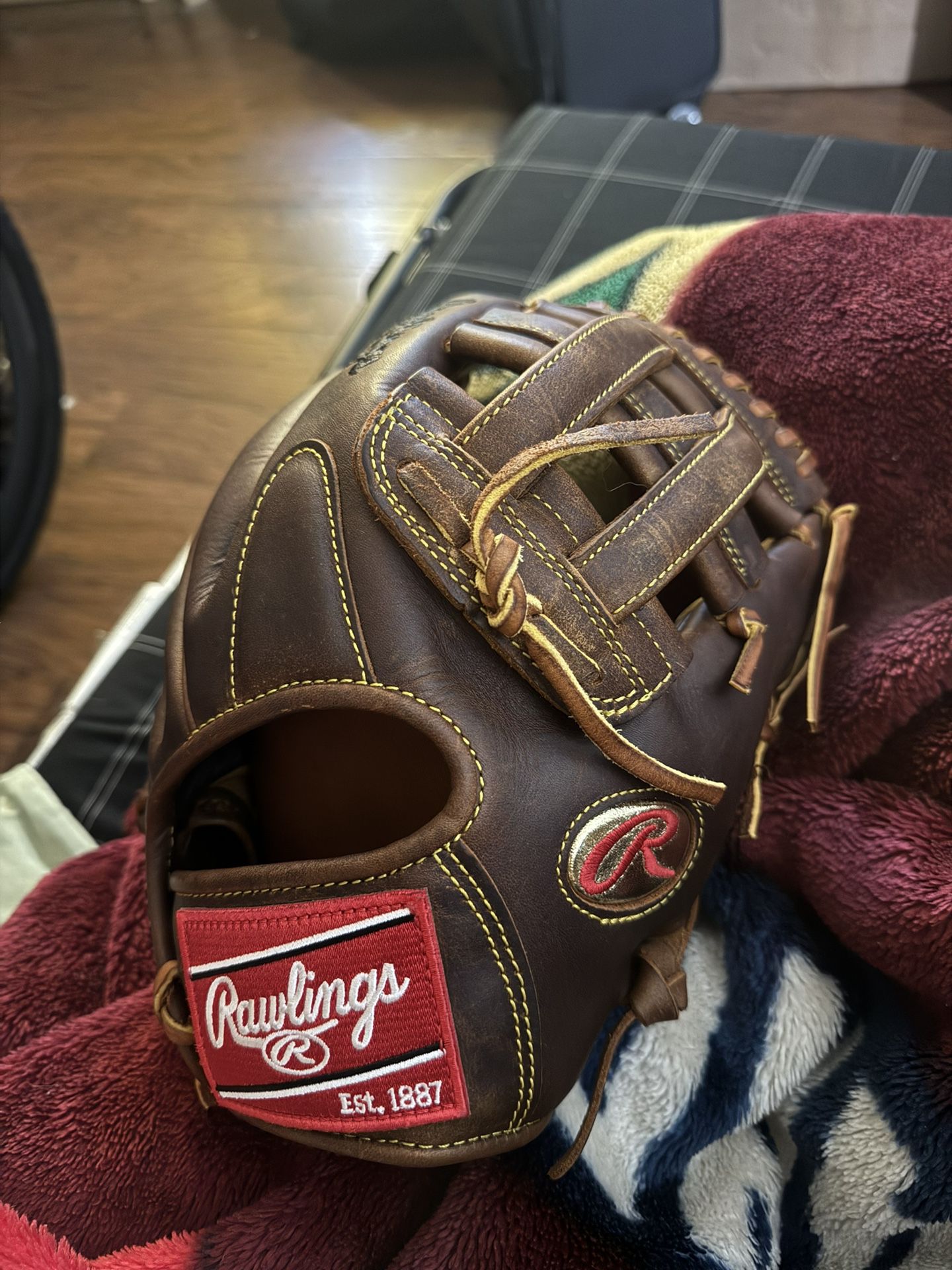 Rawlings Heart Of The Hide Game Day 57 series Nolan Arenado 2021 Edition
