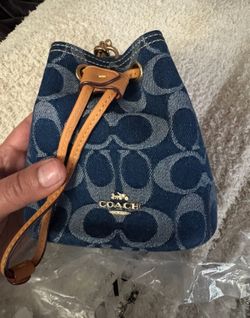 Coach Drawstring Wristlet In Signature Denim