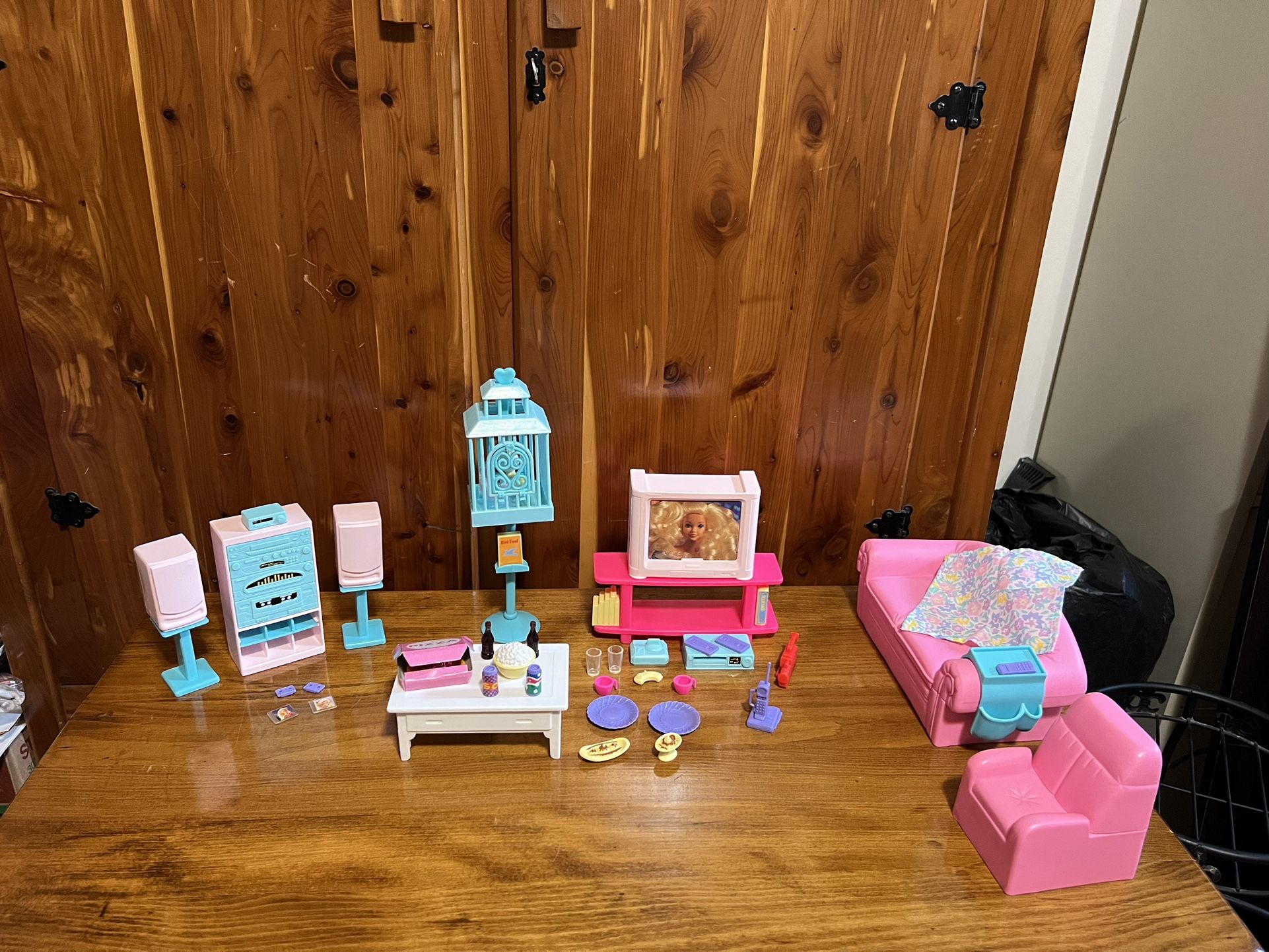 Barbie So Much To Do Living Room Set