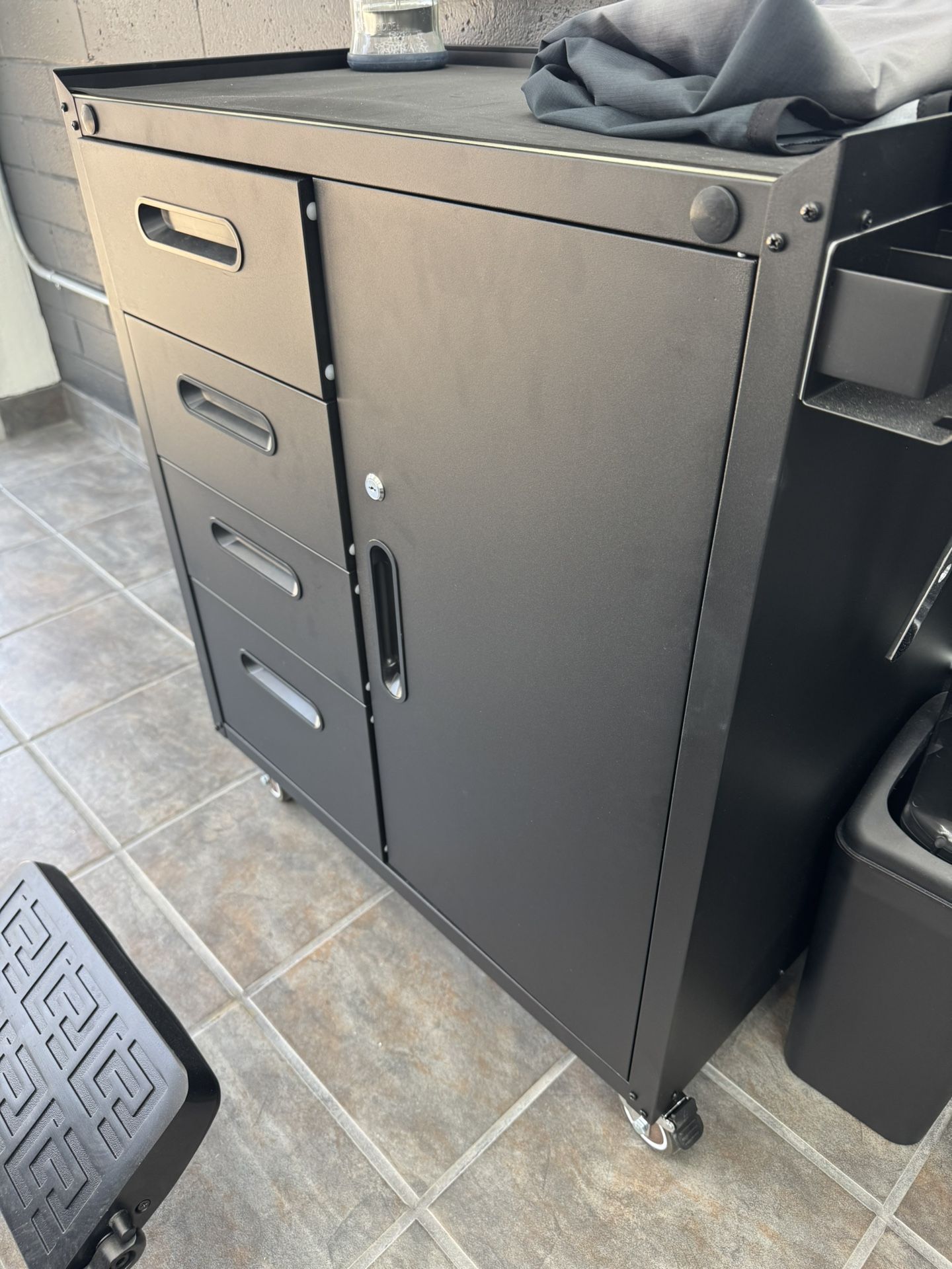 Stationary Cart