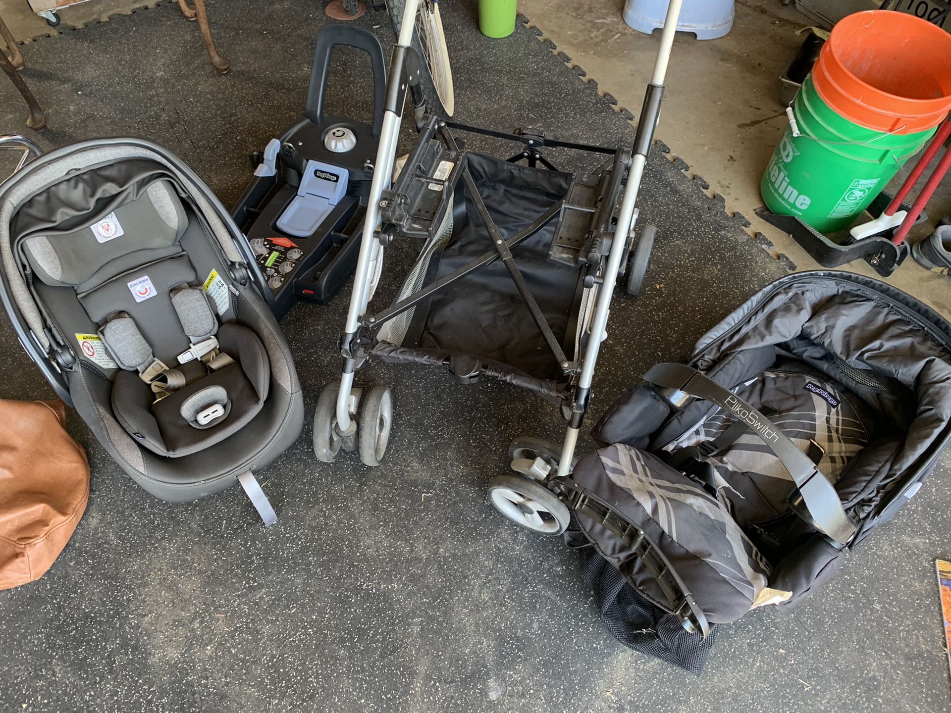 Peg-perego primo viaggio car seat and pliko switch stroller combo