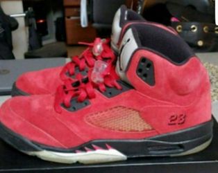 Jordan Retro 5 Raging Bull Size 12