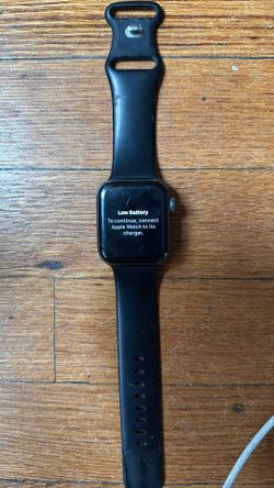 USED Apple Watch SE