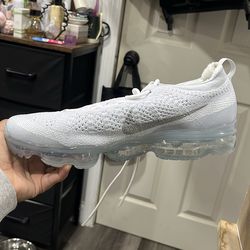 Nike Air VaporMax 2023 Flyknit sneakers men’s Size 10