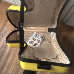 Ride Along Luggage With Seat Belt