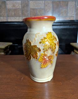9" x 5.5" Vintage ceramic drip glaze Autumn maple leaf design vase