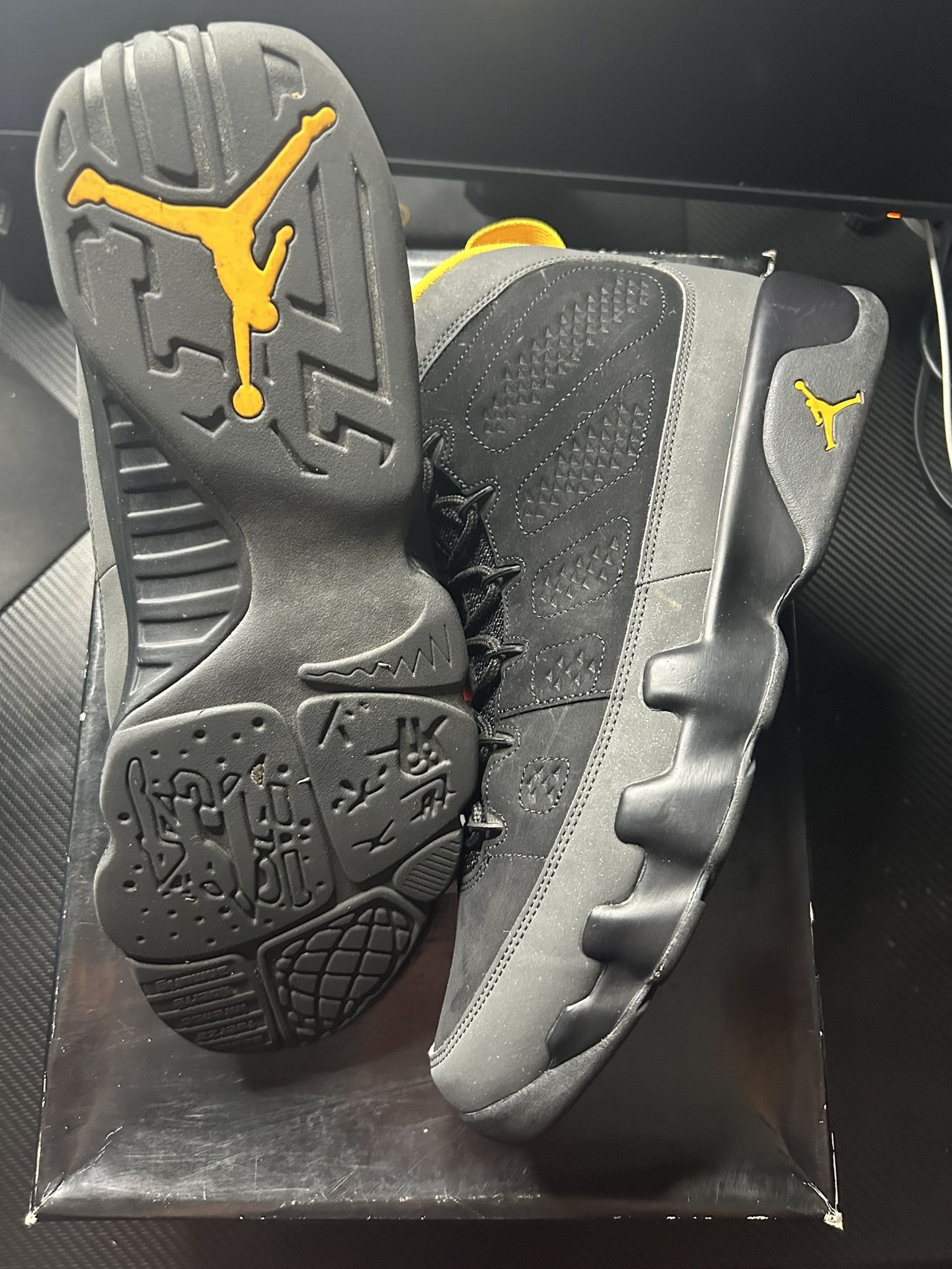 Jordan 9 Charcoal University Gold Size 13 Used