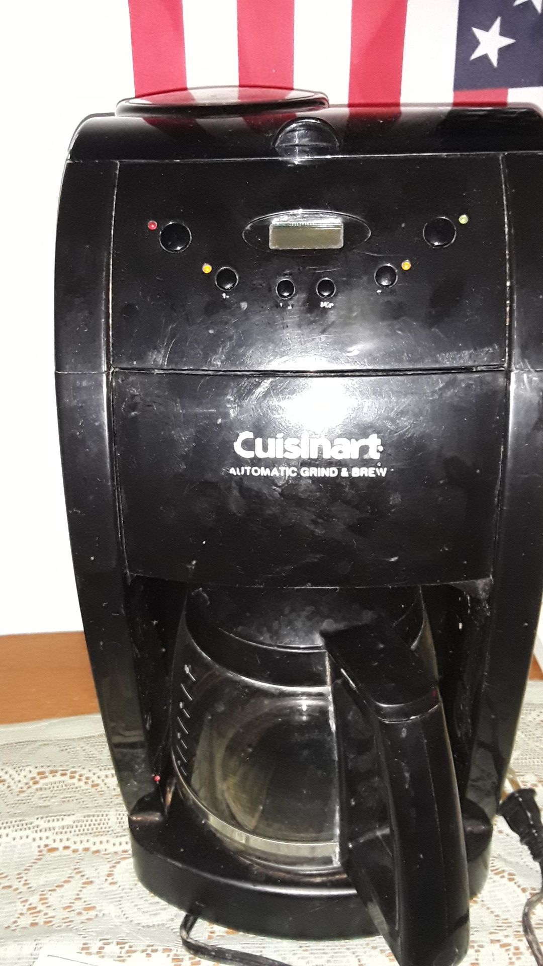 Cuisinart Automatic Whole bean Coffee maker for Sale in Alpine, TX