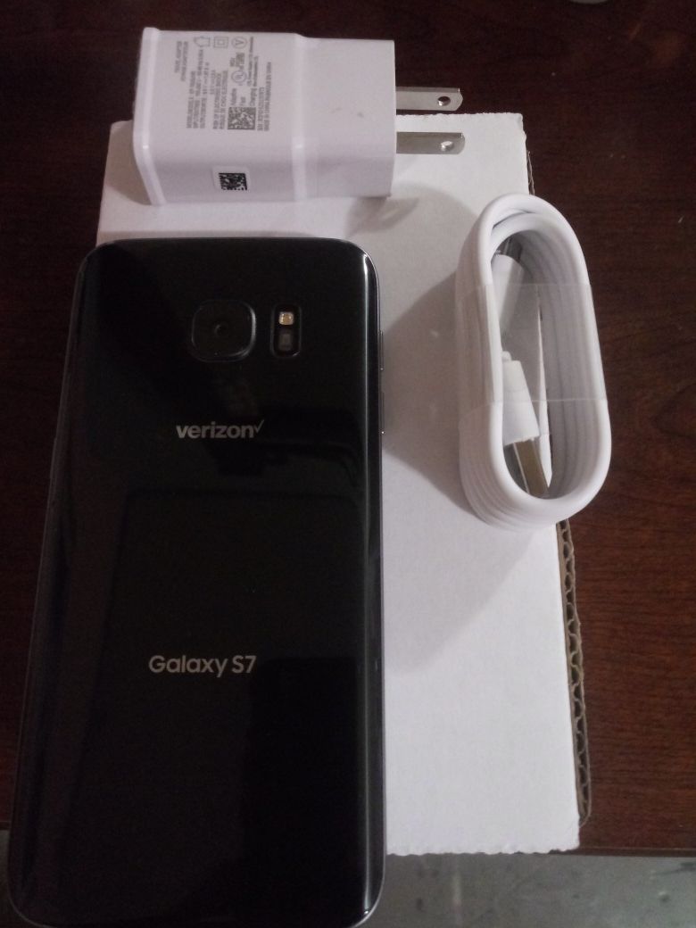 Samsung galaxy S7 32G unlocked like New.... Desbloqueado como nuevo