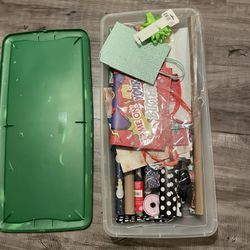 Sterlite Wrapping Paper Container Box With Lid And Grift Wrap